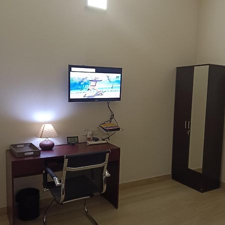 Iris Comfort Inn เชนไน ภายนอก รูปภาพ