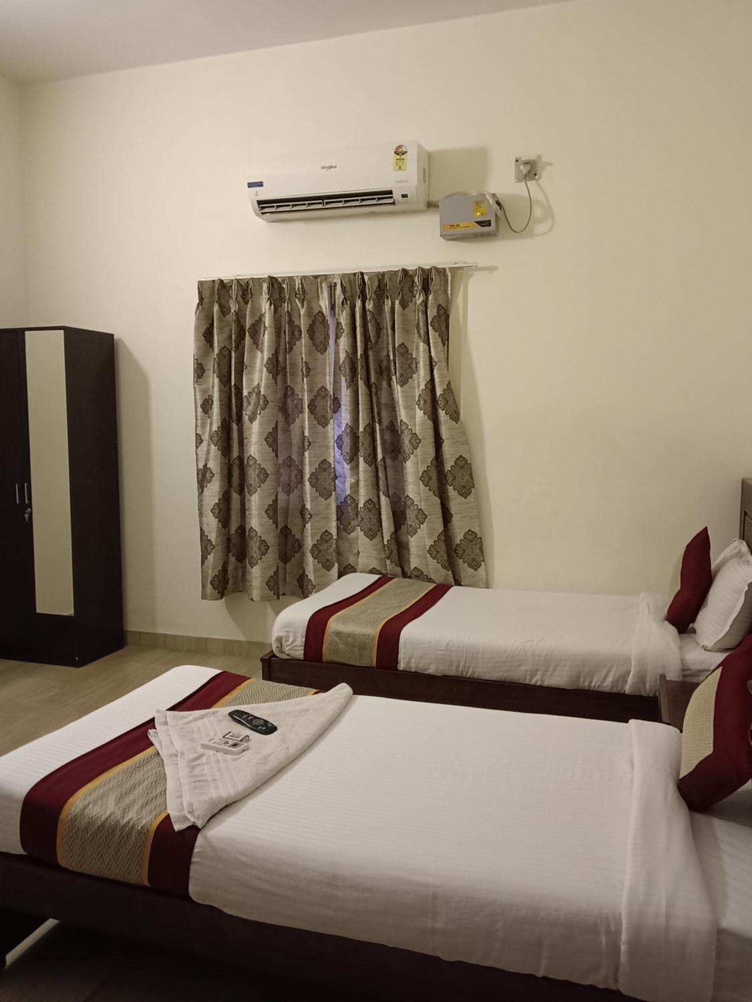 Iris Comfort Inn เชนไน ภายนอก รูปภาพ